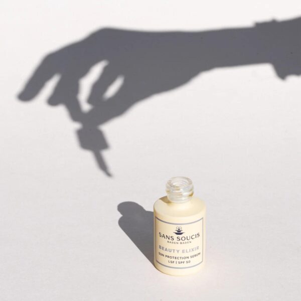 Beauty elixir serum con protección solar cosmética alemana natural SansSoucis