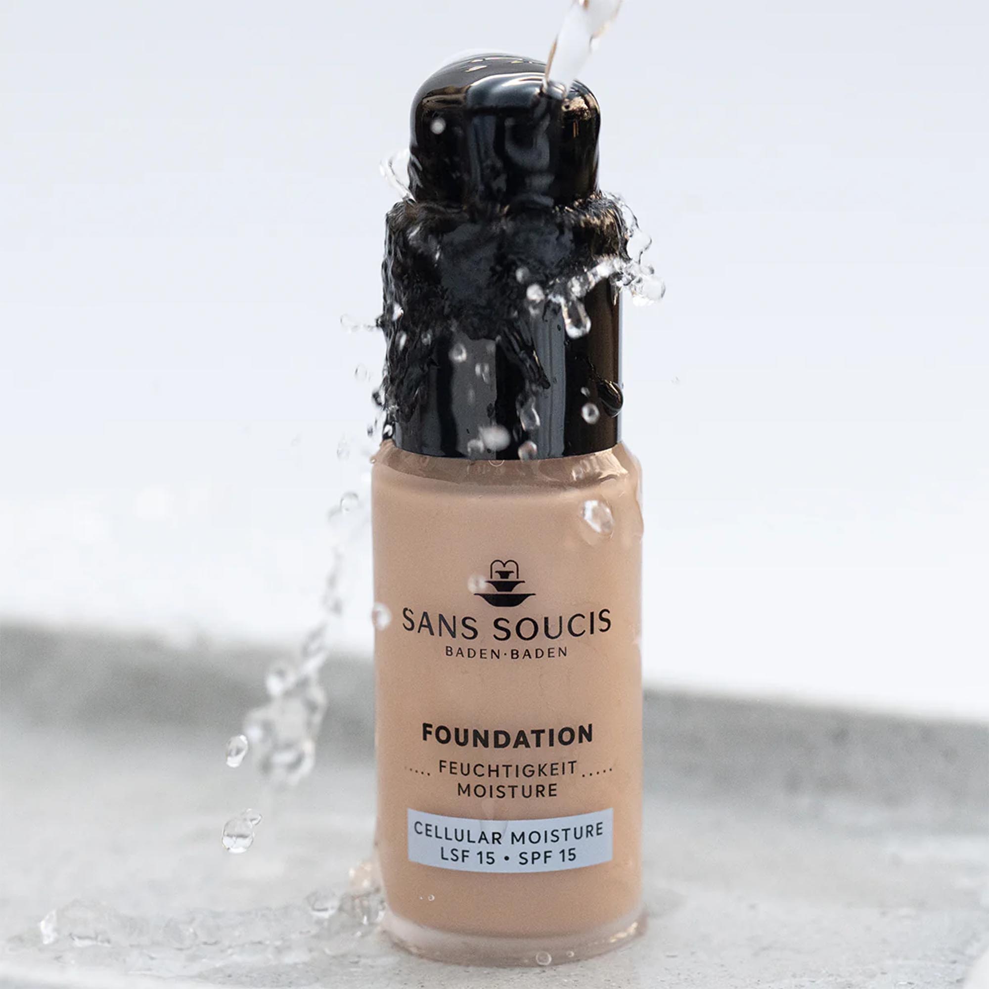 Foundation Cellular Moisture base de maquillaje hidratación celular sans soucis